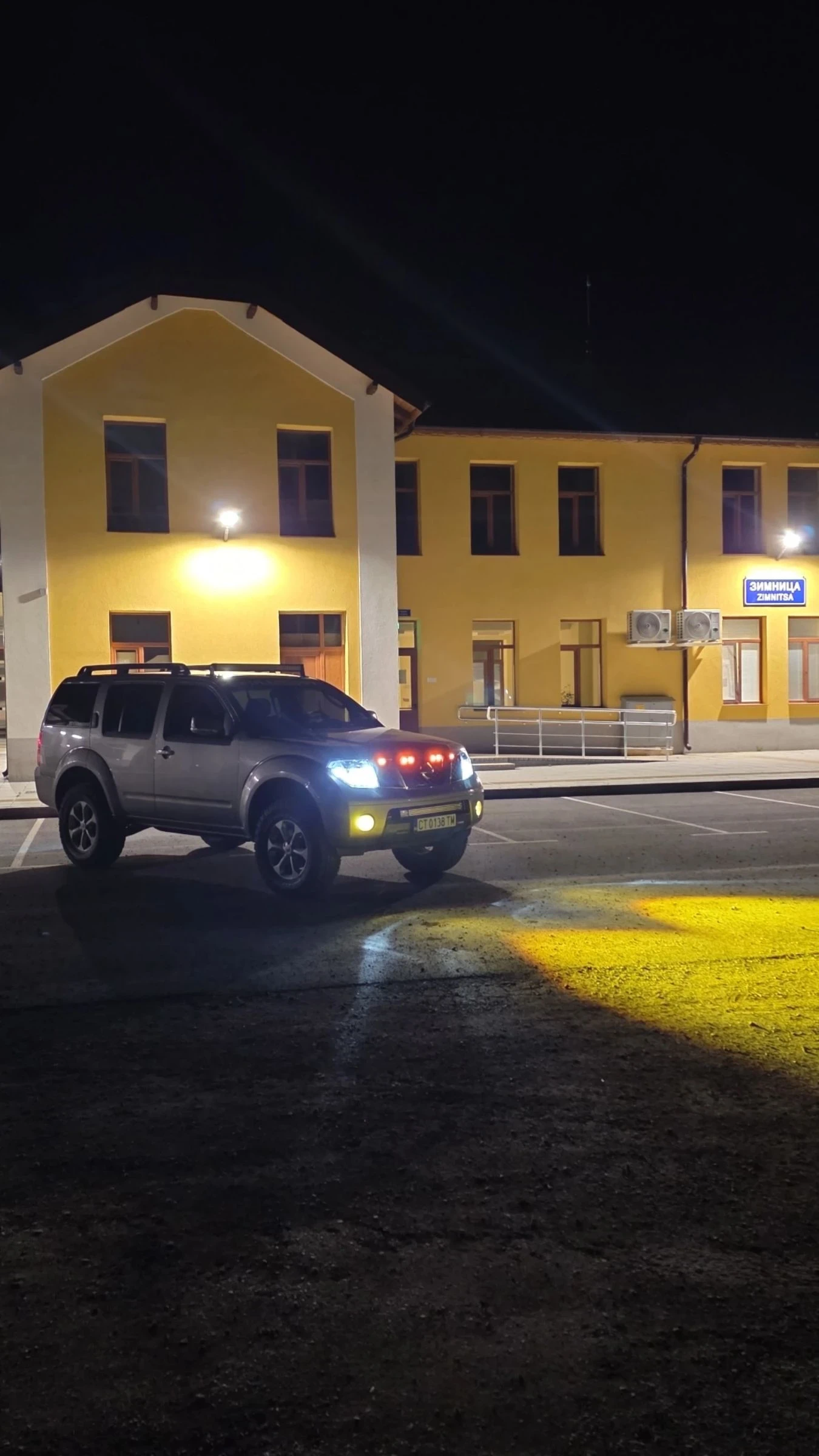Nissan Pathfinder 2.5 171 к.с., снимка 14 - Автомобили и джипове - 55417251