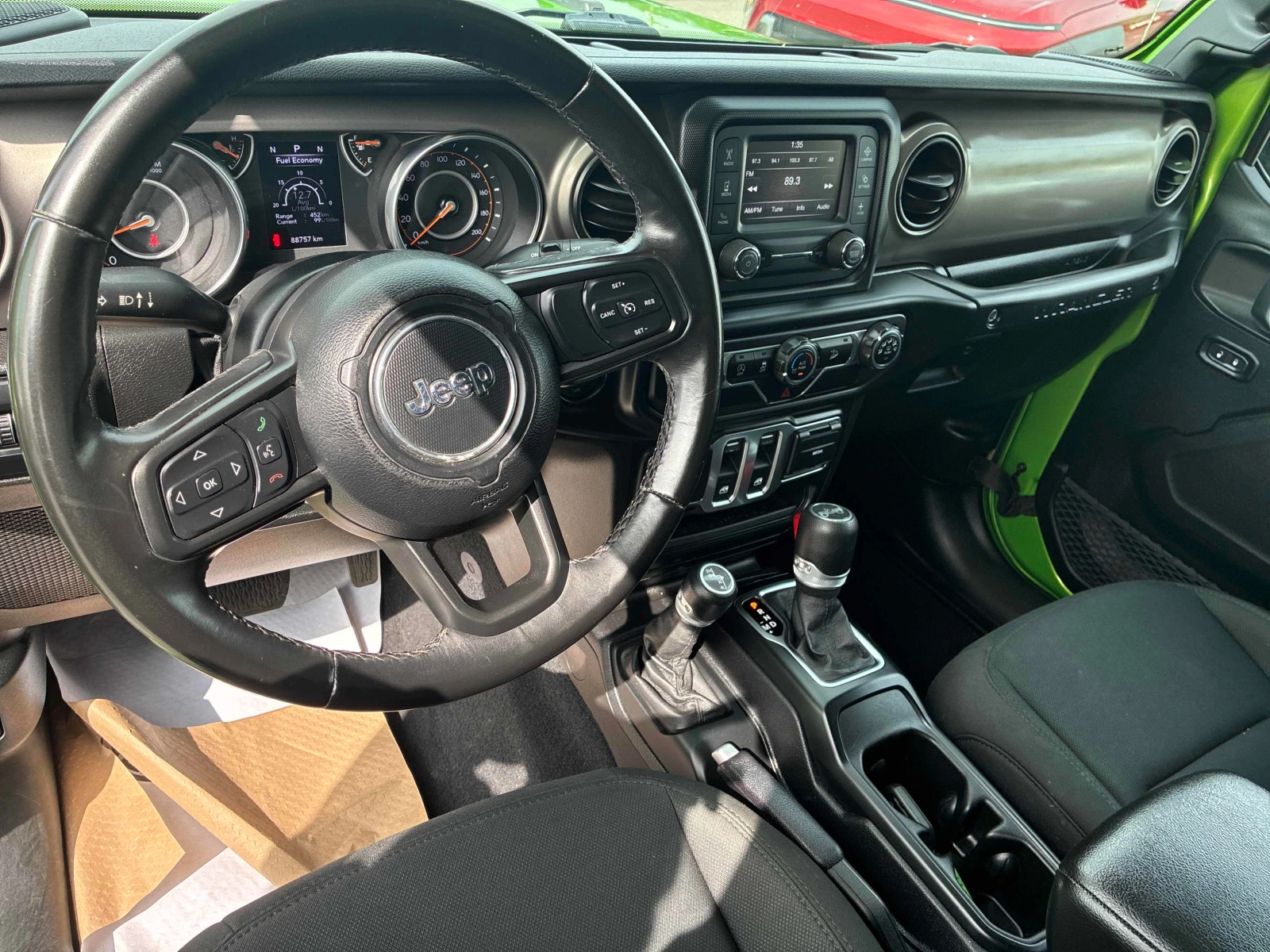 Jeep Wrangler Sport S* CARFAX* АВТОКРЕДИТ БЕЗ ПЪРВОНАЧАЛНА ВНОСК, снимка 9 - Автомобили и джипове - 56114815