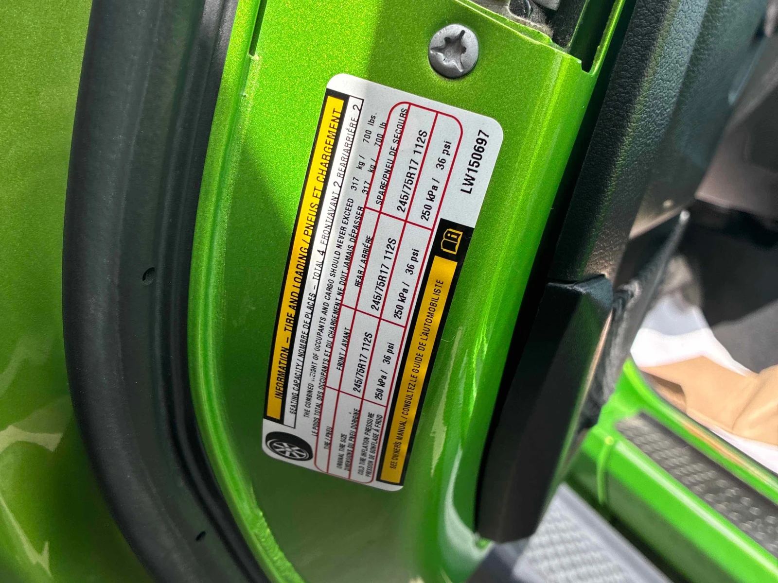 Jeep Wrangler Sport S* CARFAX* АВТОКРЕДИТ БЕЗ ПЪРВОНАЧАЛНА ВНОСК, снимка 12 - Автомобили и джипове - 56114815
