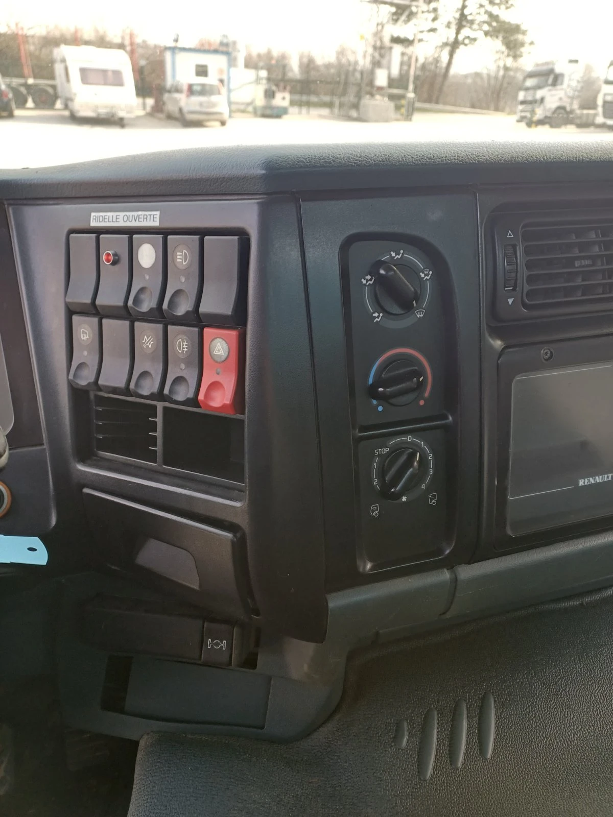 Renault Premium �������� | Mobile.bg � ����������� 10