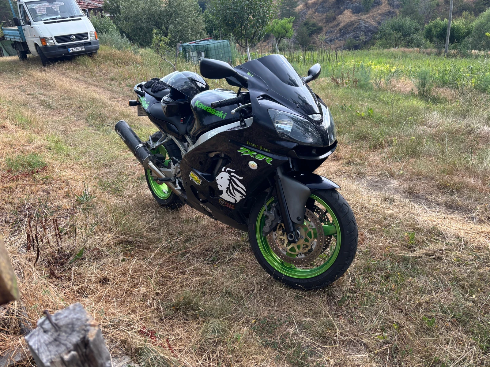 Kawasaki Ninja ZX9R 900cc - изображение 3