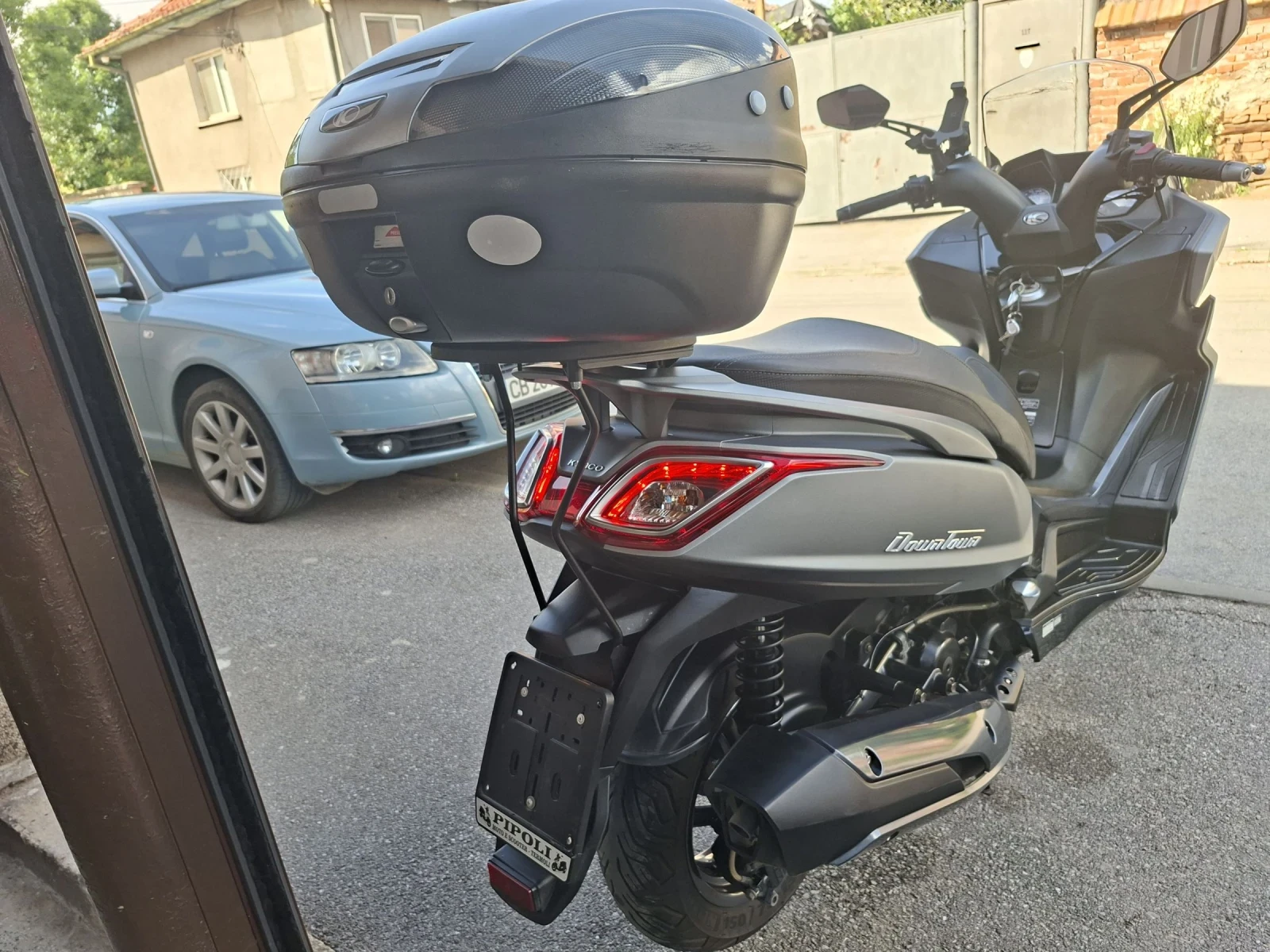 Kymco Downtown 350i ABS 100%доказуеми километри УНИКАТ, снимка 14 - Мотоциклети и мототехника - 54824903