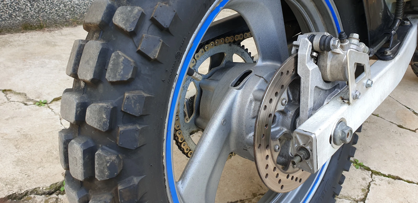 Yamaha Tdr Е, снимка 9 - Мотоциклети и мототехника - 55230477