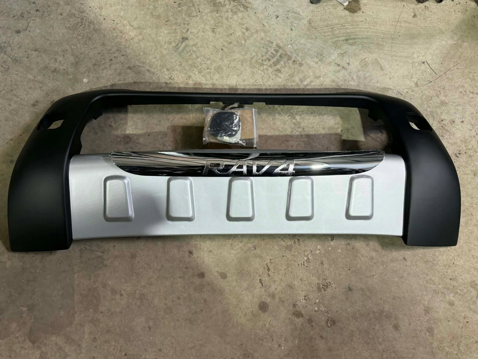 Преден ролбар за Toyota Rav4 2006-2009г