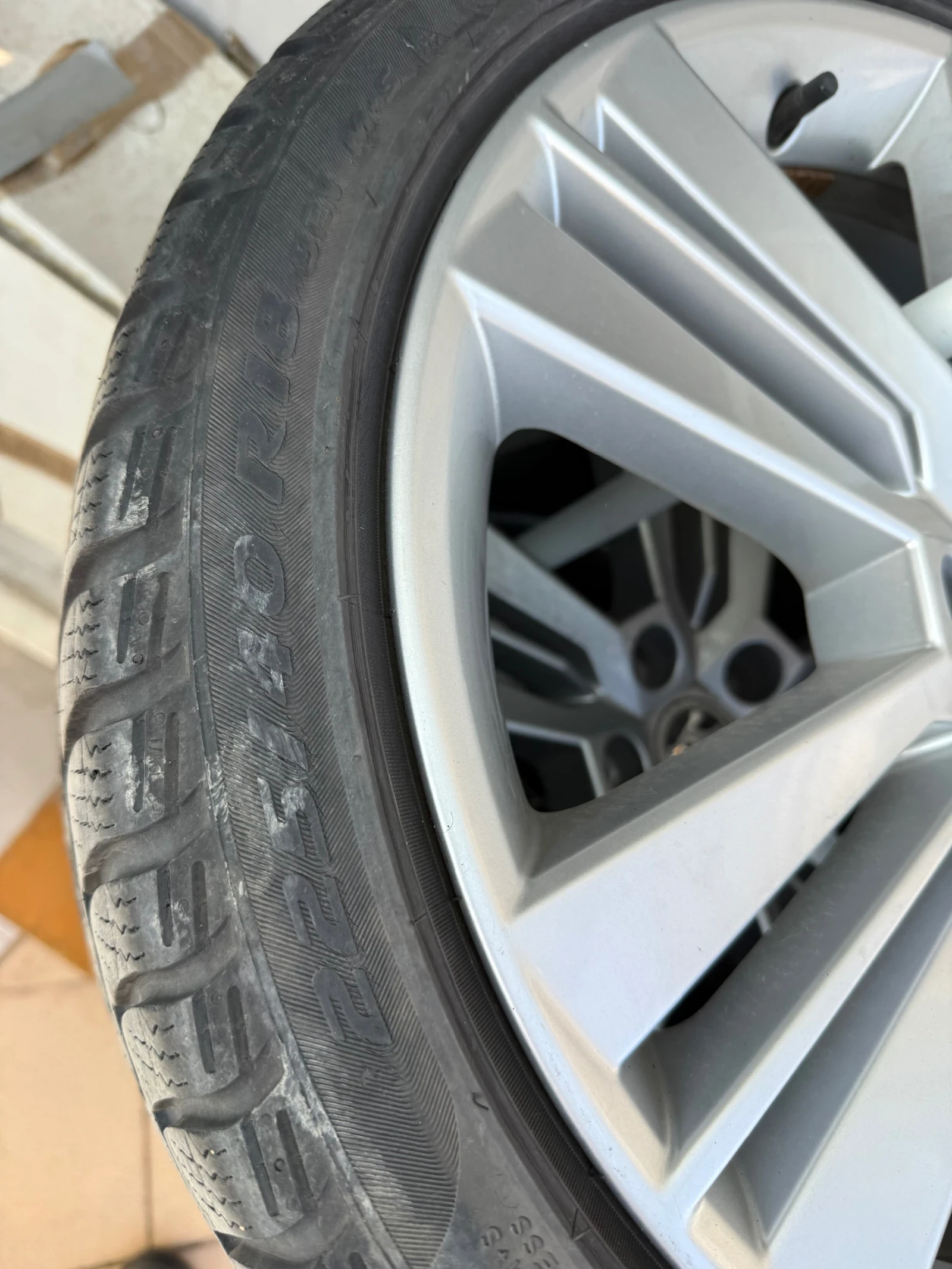  225/40R18 | Mobile.bg   9