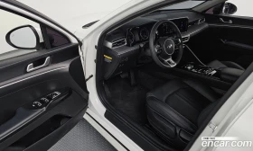 Kia K5 2.0 Trendy, снимка 10