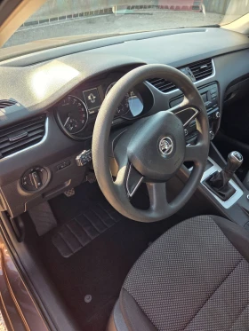 Skoda Octavia 1.6tdi, снимка 5