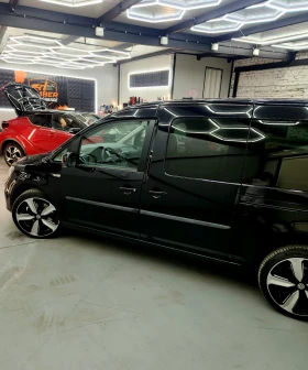 VW Caddy MAXI 6+ 1 special , снимка 2