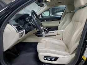 BMW 750 drive* M Pack* HUD* Масаж* Панорама* Keyless - 17935 € / 35077.81 лв. - 61042085 7