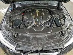 BMW 750 drive* M Pack* HUD* Масаж* Панорама* Keyless - 17935 € / 35077.81 лв. - 61042085 11