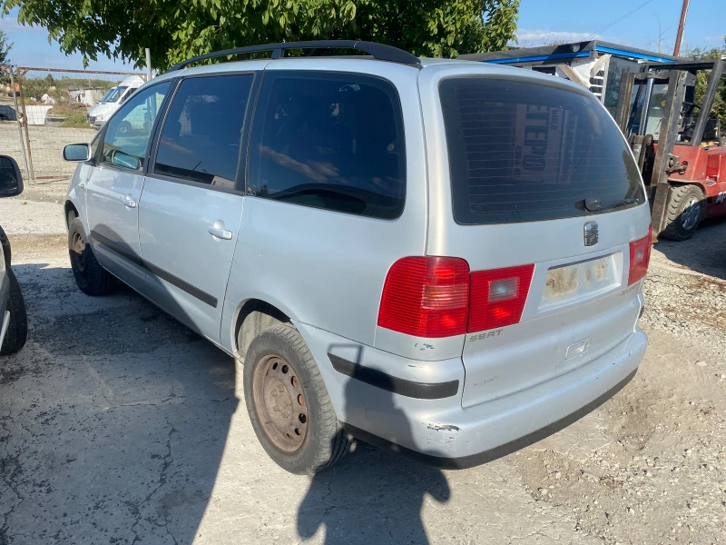 Seat Alhambra 2.0i, снимка 4 - Автомобили и джипове - 38265141