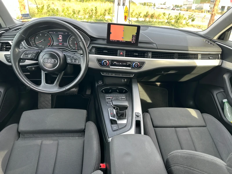 Audi A4, снимка 6 - Автомобили и джипове - 47281263