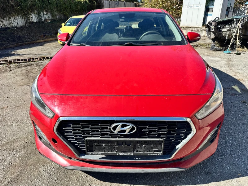 Hyundai I30 1.4 бензин, снимка 1 - Автомобили и джипове - 47607504