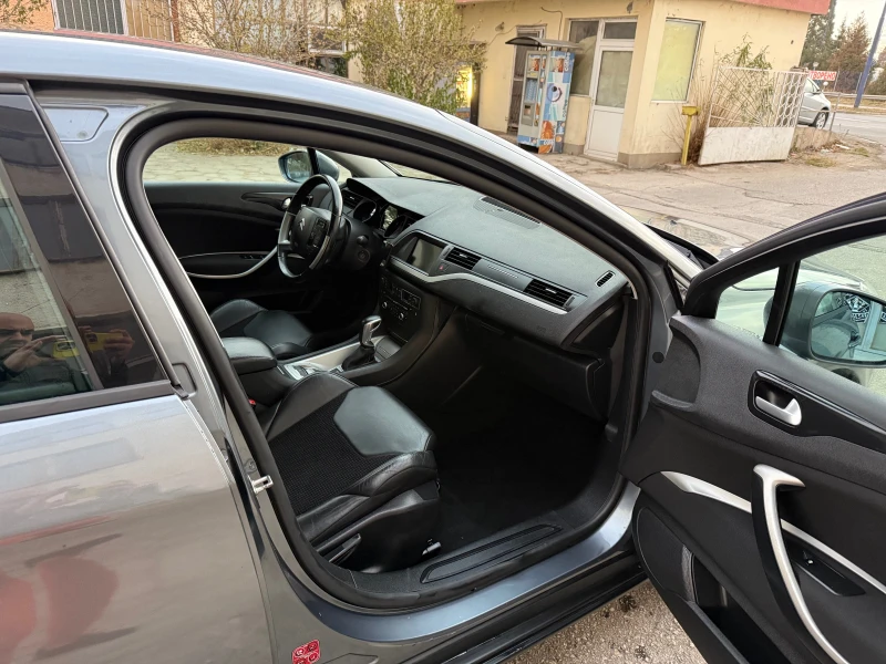 Citroen C5 2.0i Exclusive, снимка 10 - Автомобили и джипове - 48070339