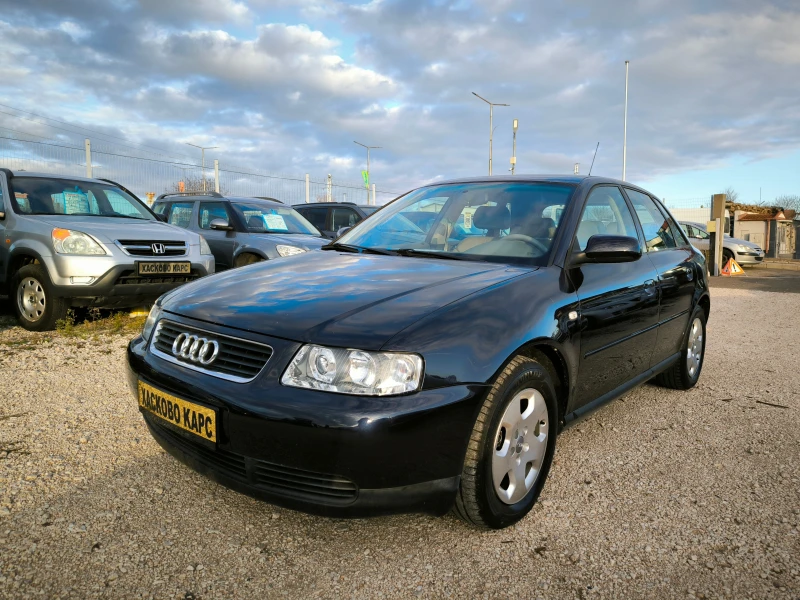 Audi A3 1.8I TURBO, снимка 1 - Автомобили и джипове - 48304408