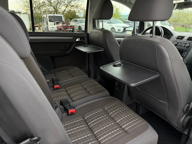 VW Touran CROSS 2.0TDi DSG 170КС ПОДГРЕВ МУЛТИ, снимка 12 - Автомобили и джипове - 49756868