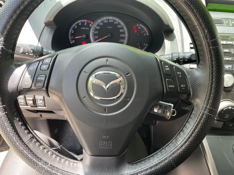 Mazda 5 Facelift, снимка 11 - Автомобили и джипове - 52350104