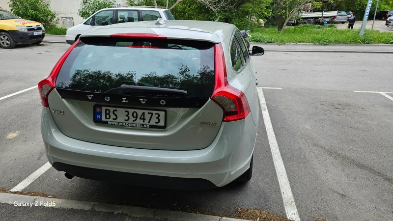 Volvo V60 1.6 , снимка 5 - Автомобили и джипове - 52259688