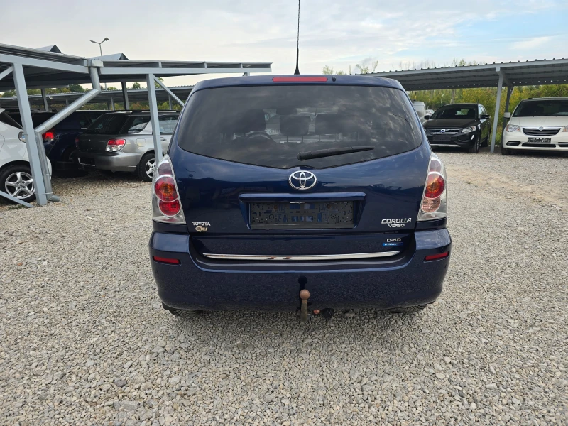 Toyota Corolla verso 2.2D-4D 136кс. , снимка 4 - Автомобили и джипове - 51918581