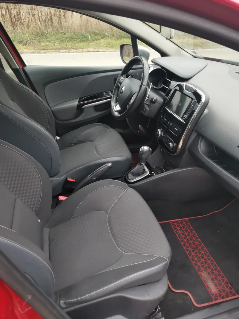 Renault Clio, снимка 6 - Автомобили и джипове - 52576290