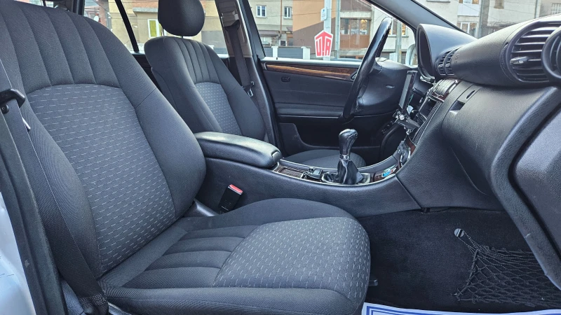 Mercedes-Benz C 220 CDI FACELIFT/NAVIG/6skorost/ELEGANCE, снимка 12 - Автомобили и джипове - 52795791