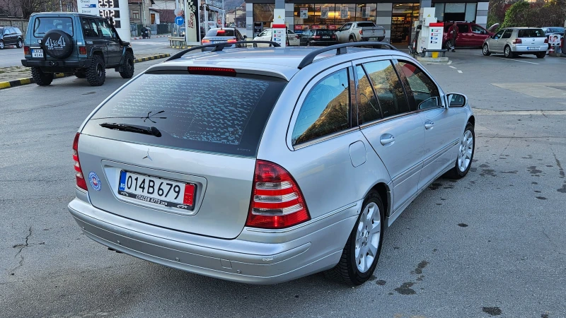 Mercedes-Benz C 220 CDI FACELIFT/NAVIG/6skorost/ELEGANCE, снимка 4 - Автомобили и джипове - 52795791