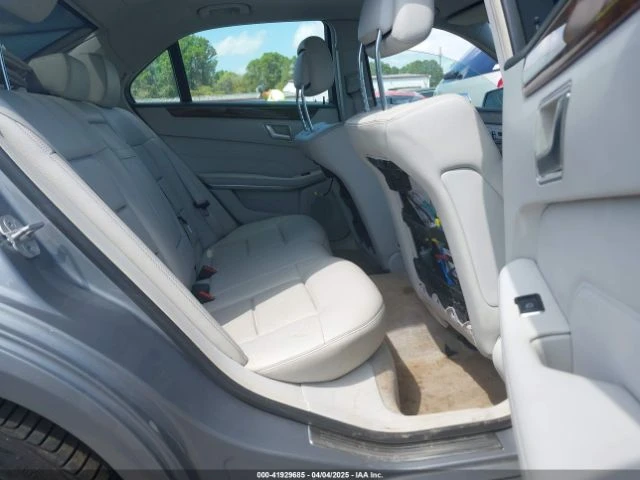 Mercedes-Benz E 350  - изображение 8