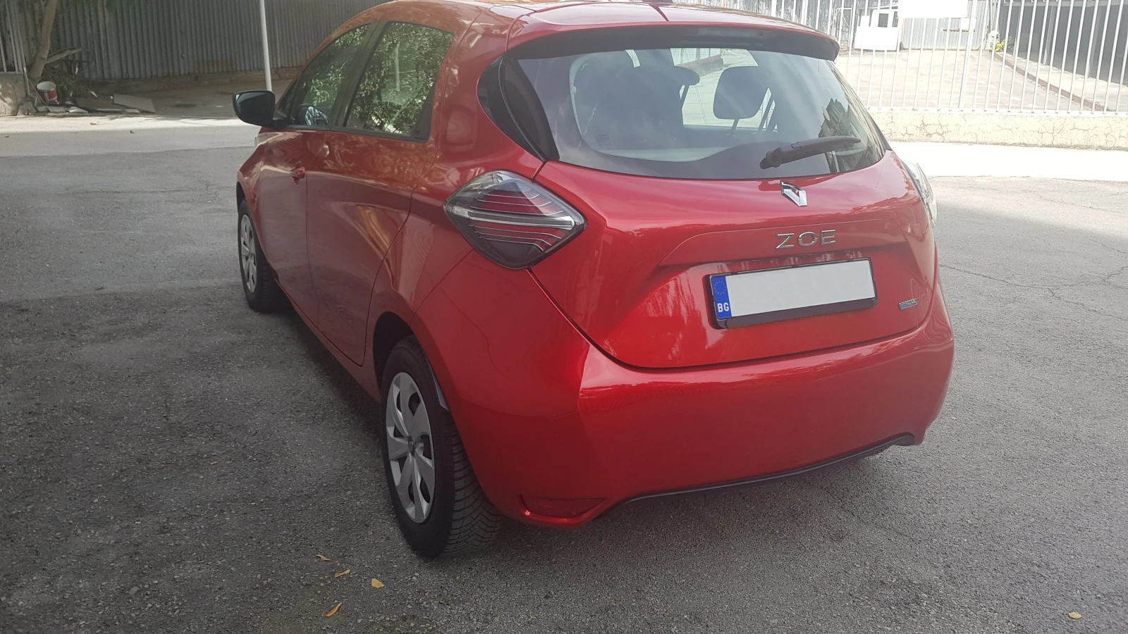 Renault Zoe Life 41 kW - изображение 7