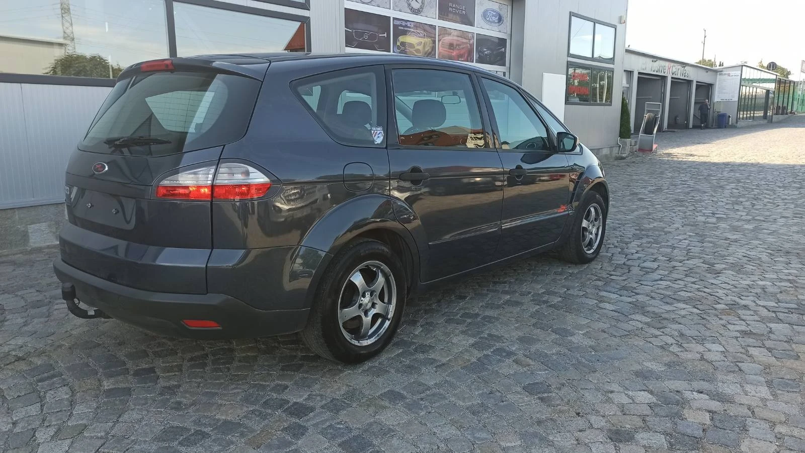 Ford S-Max 2.0i-145 - изображение 5