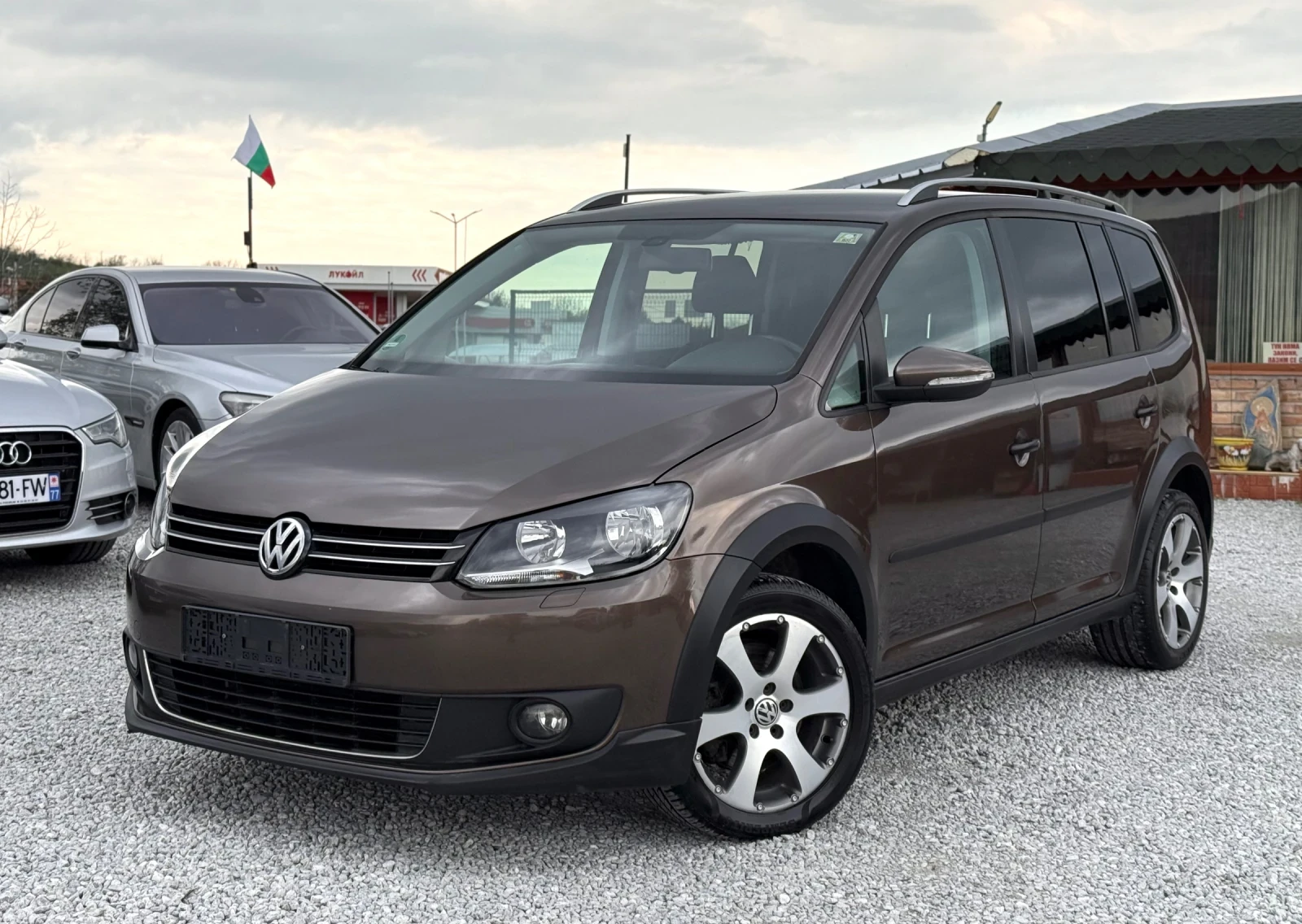 VW Touran CROSS 2.0TDi DSG 170   | Mobile.bg   1