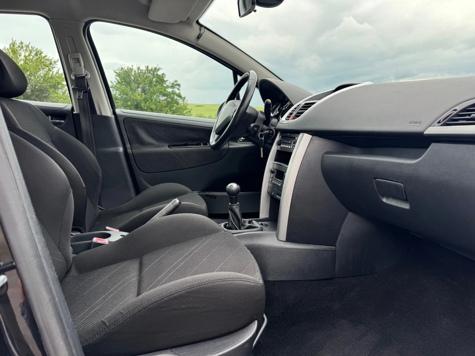 Peugeot 207 1.4HDi - изображение 10