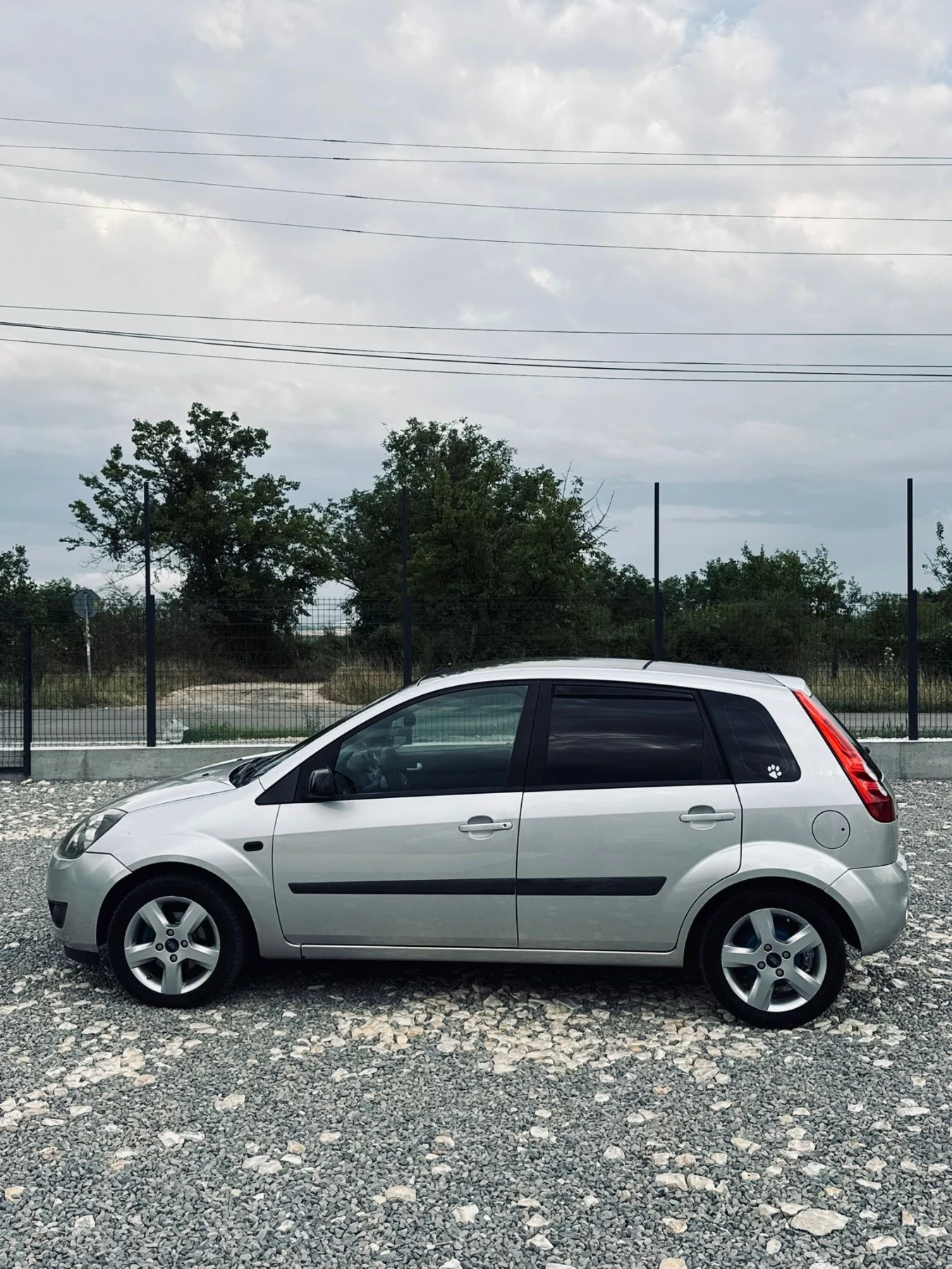 Ford Fiesta  - изображение 5