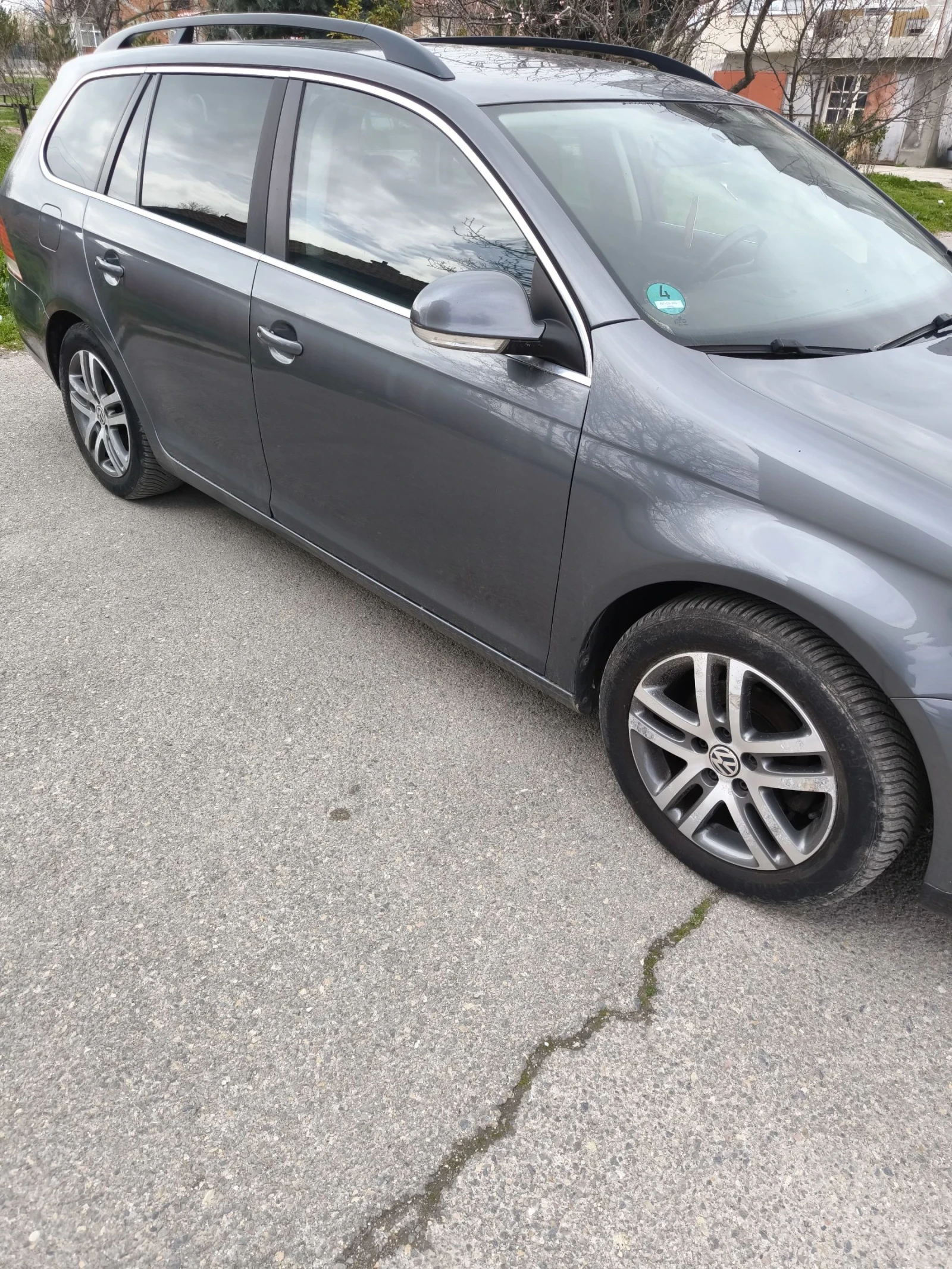 VW Golf 1.9 tdi Panorama , снимка 9 - Автомобили и джипове - 53394227