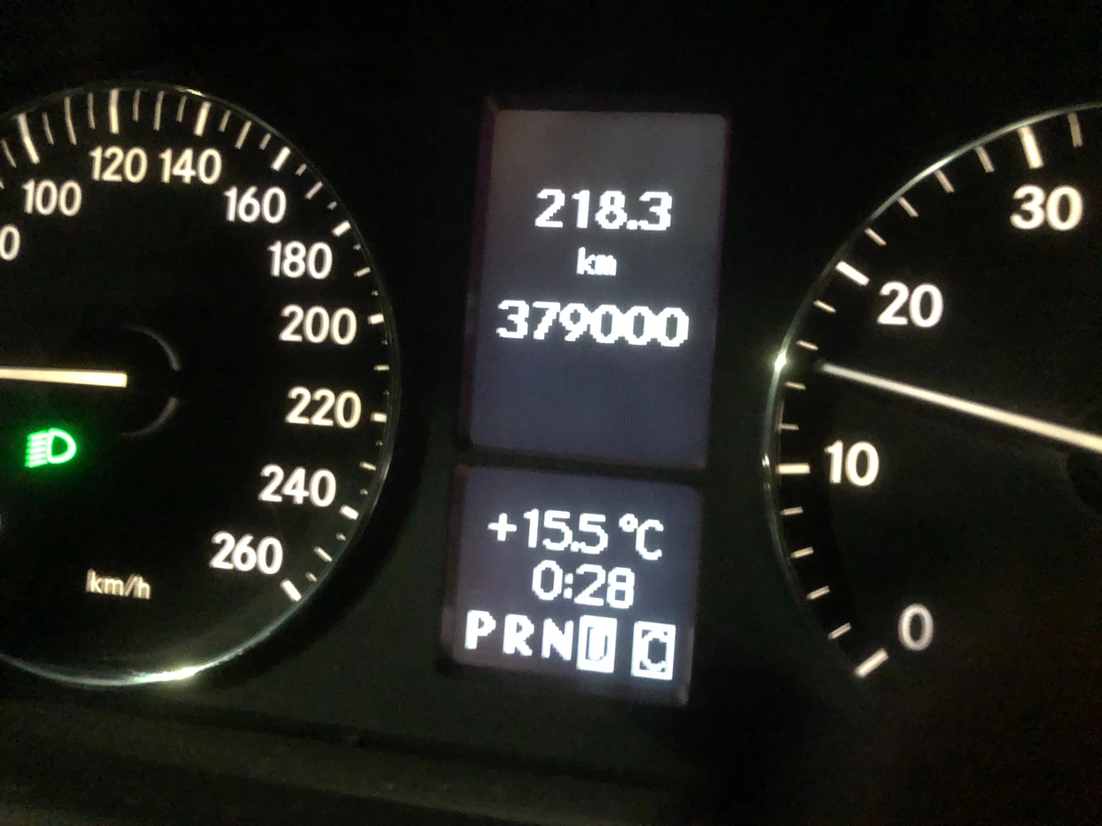Mercedes-Benz C 180 Kompressor, снимка 15 - Автомобили и джипове - 53607087