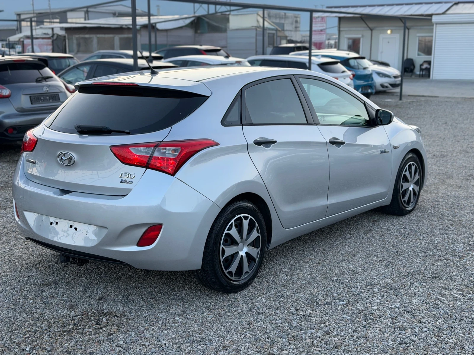 Hyundai I30 1.6d/110hp/NAVI/EVRO5B | Mobile.bg � ����������� 6