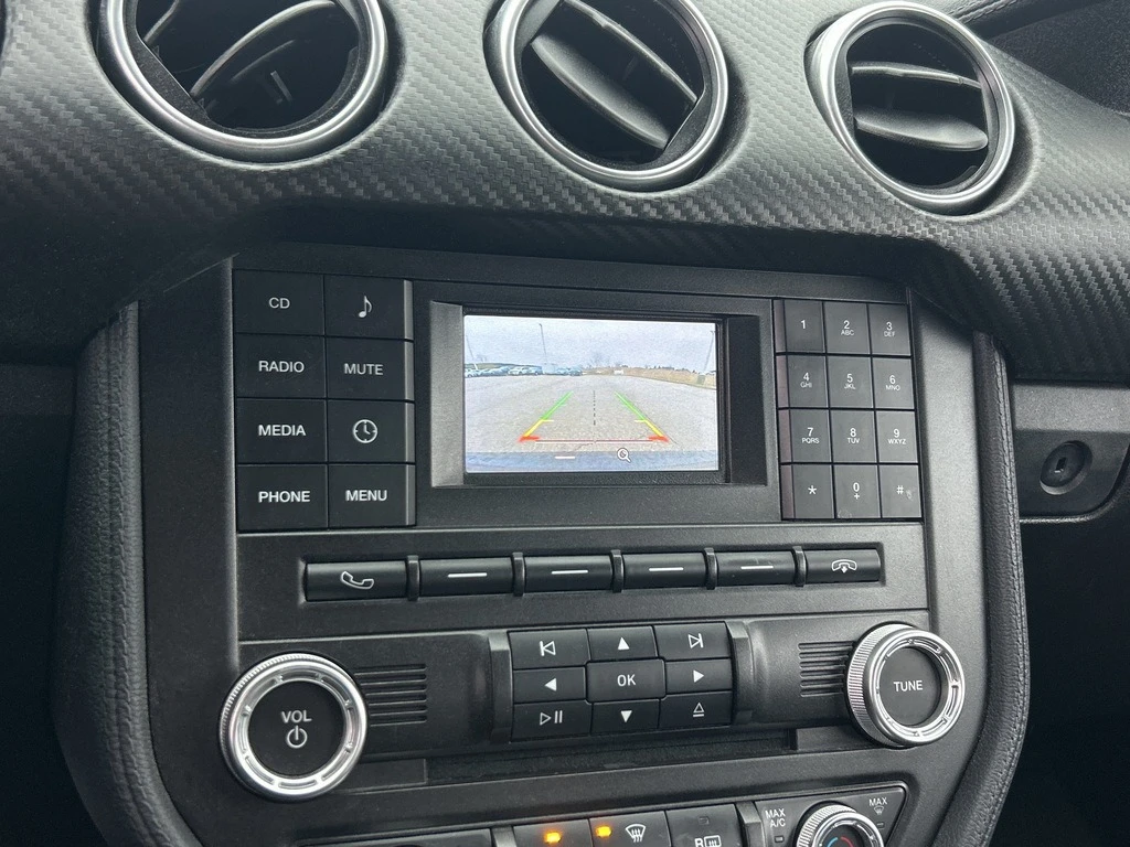 Ford Mustang * * CARFAX * * АВТО КРЕДИТ * * , снимка 10 - Автомобили и джипове - 53991031