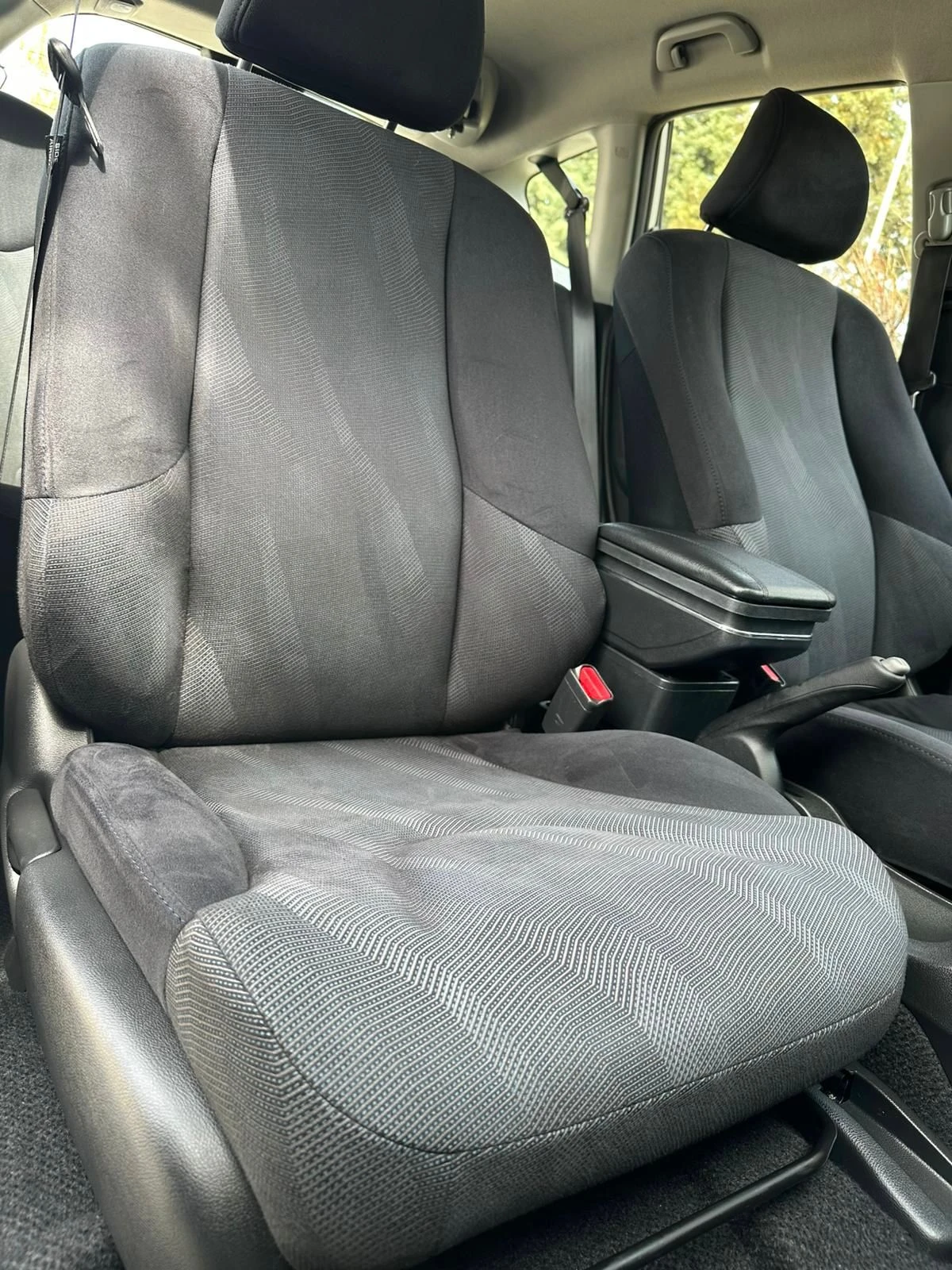 Honda Jazz 1.4 I АВТОМАТ, снимка 15 - Автомобили и джипове - 54206369