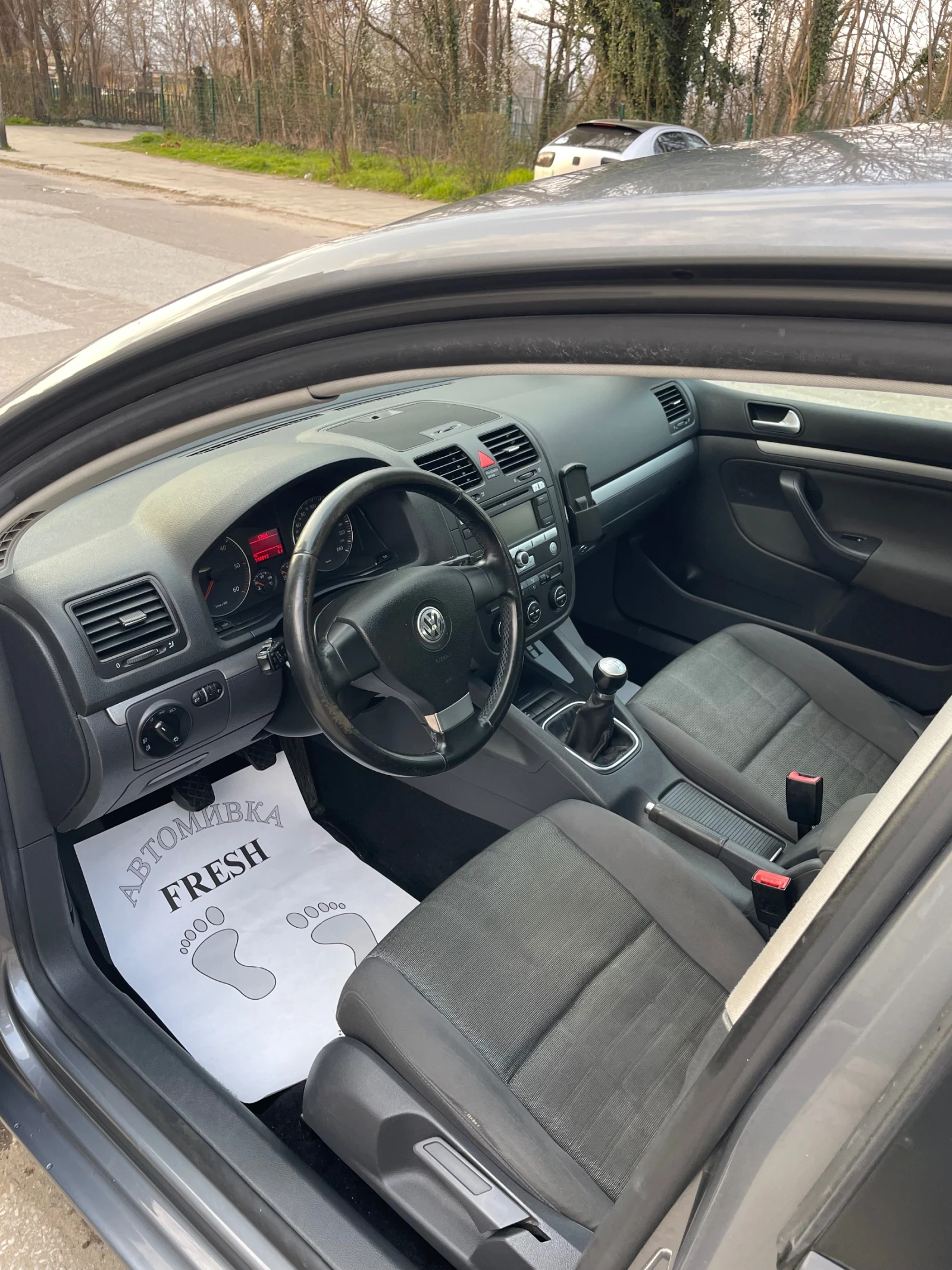 VW Golf 1.9 TDI 2007, снимка 5 - Автомобили и джипове - 54482364