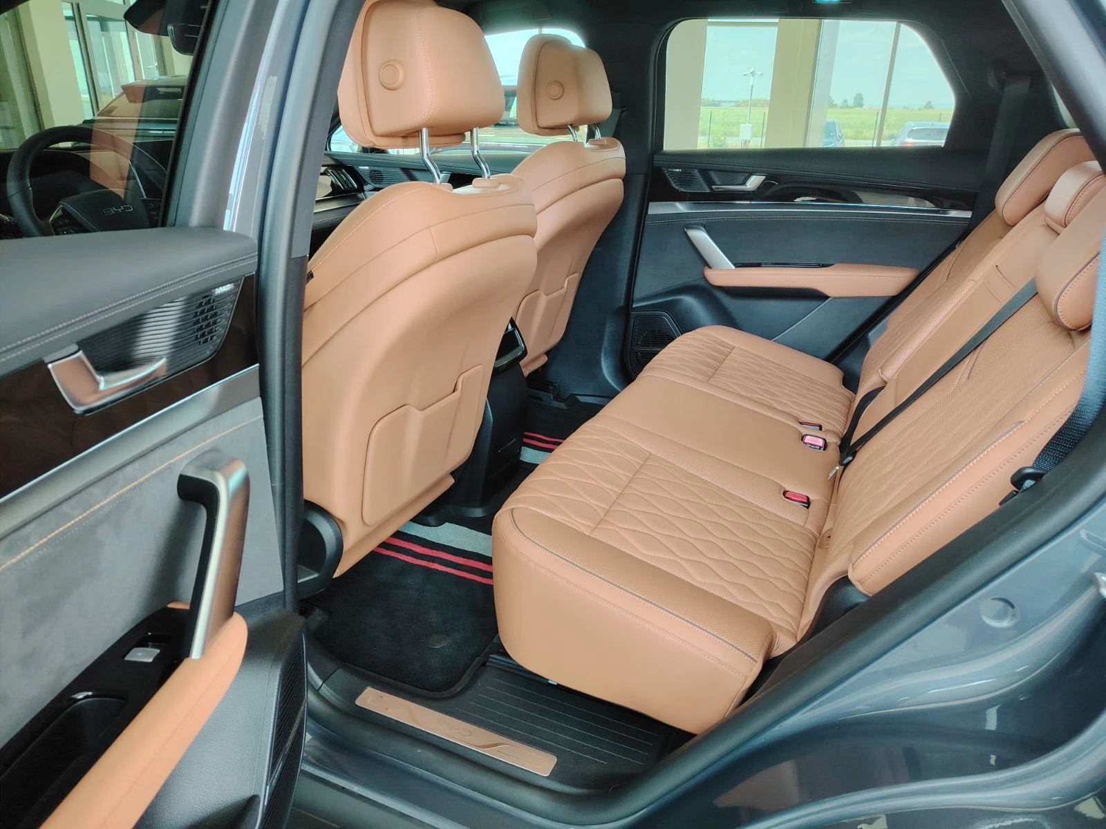 BYD Tang Tang II 517��.108.8kWh | Mobile.bg � ����������� 10
