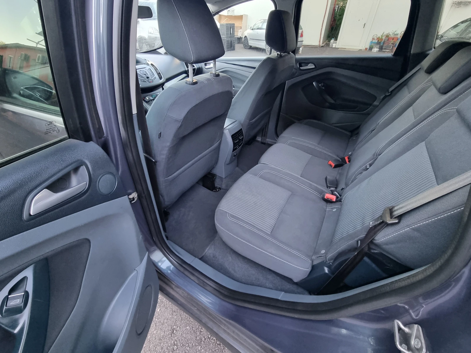 Ford C-max 1.6 D 116 к.с. TITANIUM KEYLESS NAVI ЕВРО5, снимка 11 - Автомобили и джипове - 55166269