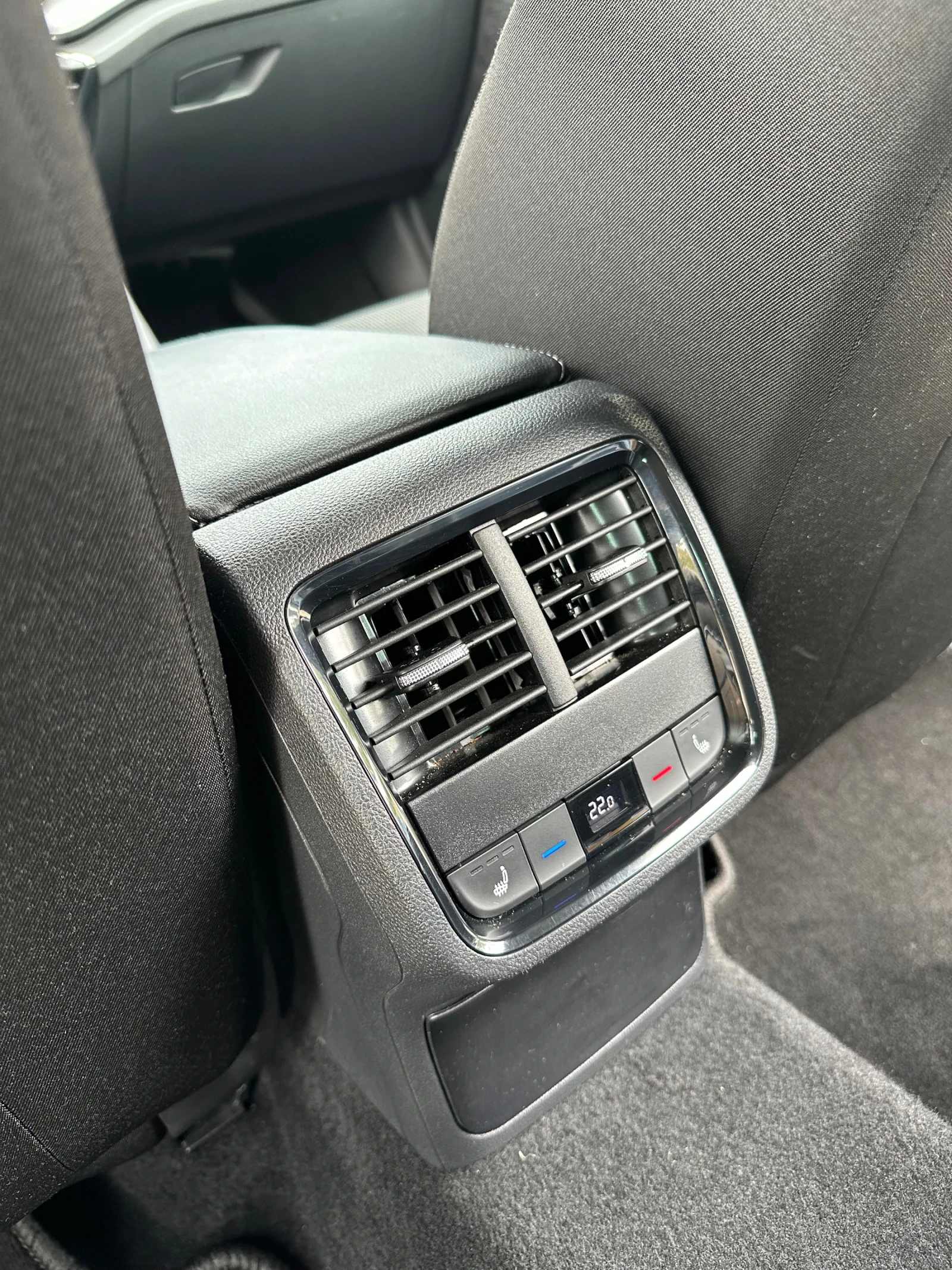 Skoda Octavia 2.0 TDI 150кс 68 хил. км , снимка 16 - Автомобили и джипове - 55846689