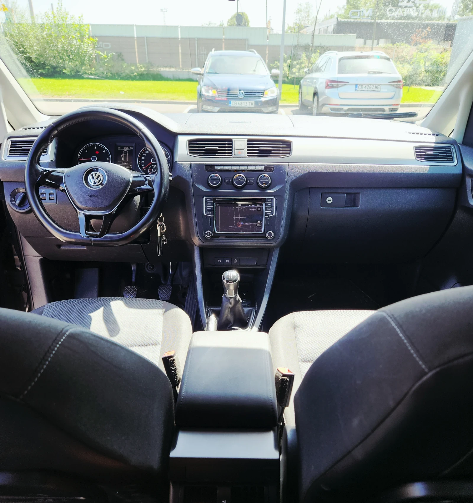 VW Caddy MAXI 6+ 1 special , снимка 8 - Автомобили и джипове - 55875799