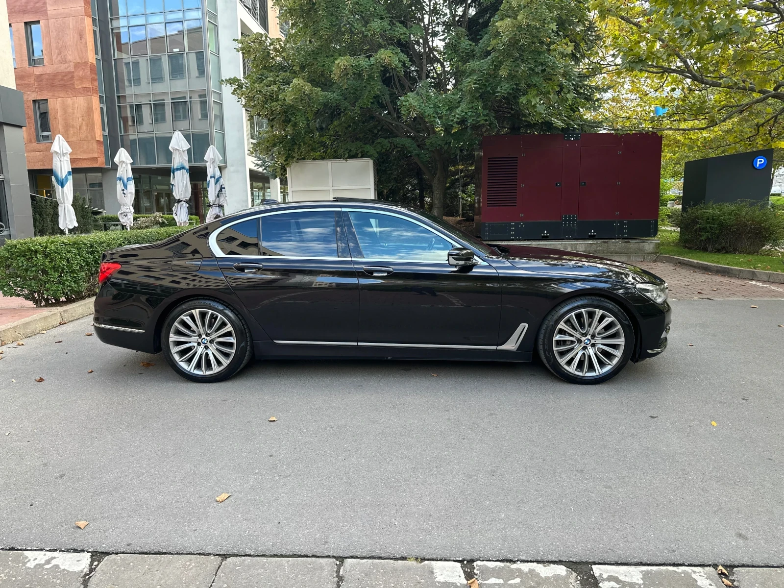 BMW 740 xd Individual, снимка 4 - Автомобили и джипове - 56255096