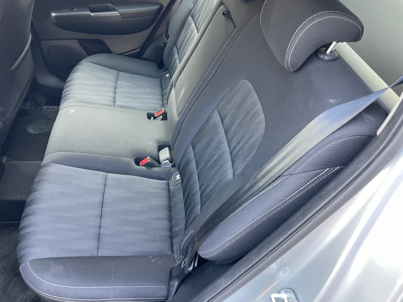 Kia Sportage 1.6 CRDI 136  2WD Mild Hybrid GT Line 30th , снимка 11 - Автомобили и джипове - 51751357