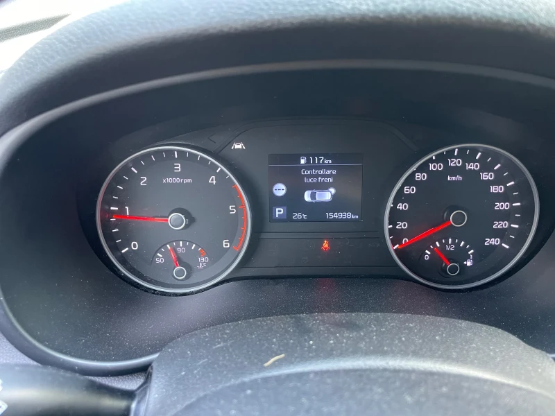 Kia Sportage 1.6 CRDI 136  2WD Mild Hybrid GT Line 30th , снимка 14 - Автомобили и джипове - 51751357