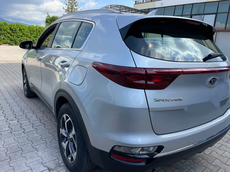 Kia Sportage 1.6 CRDI 136  2WD Mild Hybrid GT Line 30th , снимка 7 - Автомобили и джипове - 51751357