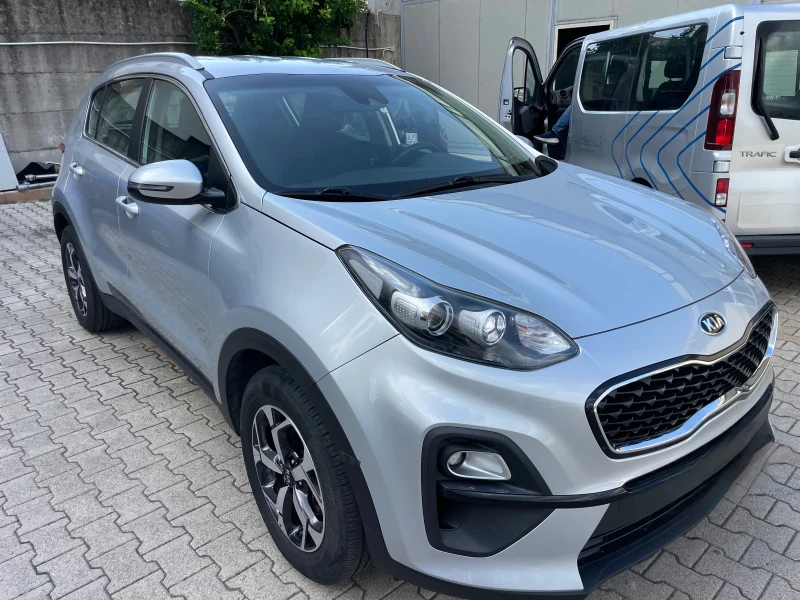 Kia Sportage 1.6 CRDI 136  2WD Mild Hybrid GT Line 30th , снимка 3 - Автомобили и джипове - 51751357