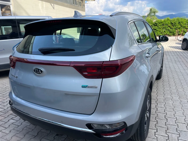 Kia Sportage 1.6 CRDI 136  2WD Mild Hybrid GT Line 30th , снимка 5 - Автомобили и джипове - 51751357