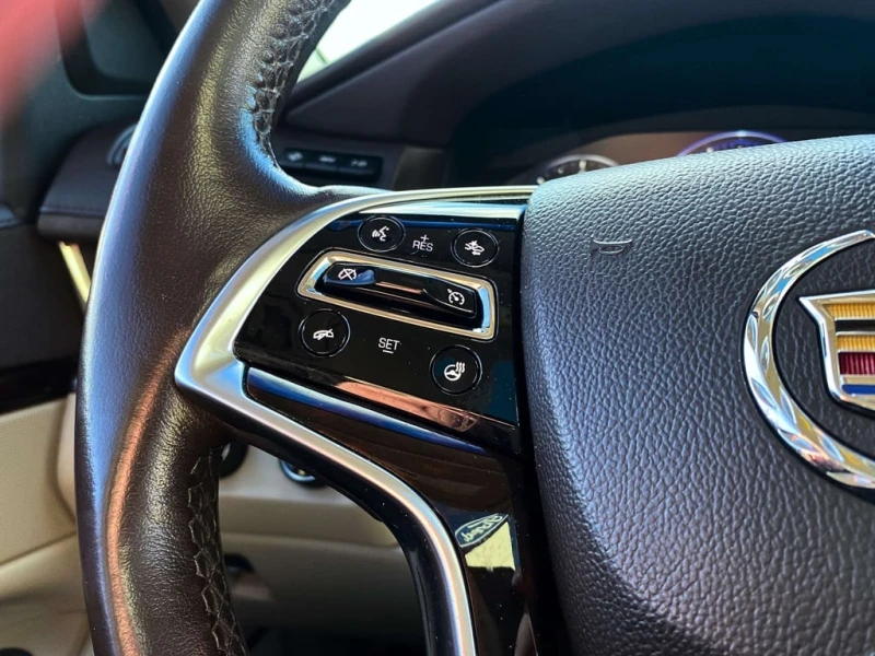 Cadillac Escalade * Premium * CARFAX * ЦЕНА ДО БГ, снимка 17 - Автомобили и джипове - 53471128