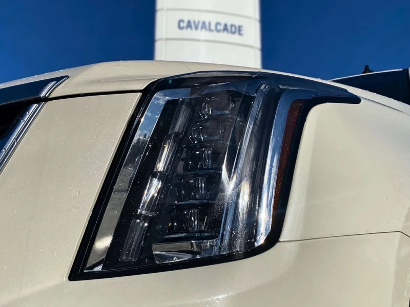 Cadillac Escalade * Premium * CARFAX * ЦЕНА ДО БГ, снимка 8 - Автомобили и джипове - 53471128